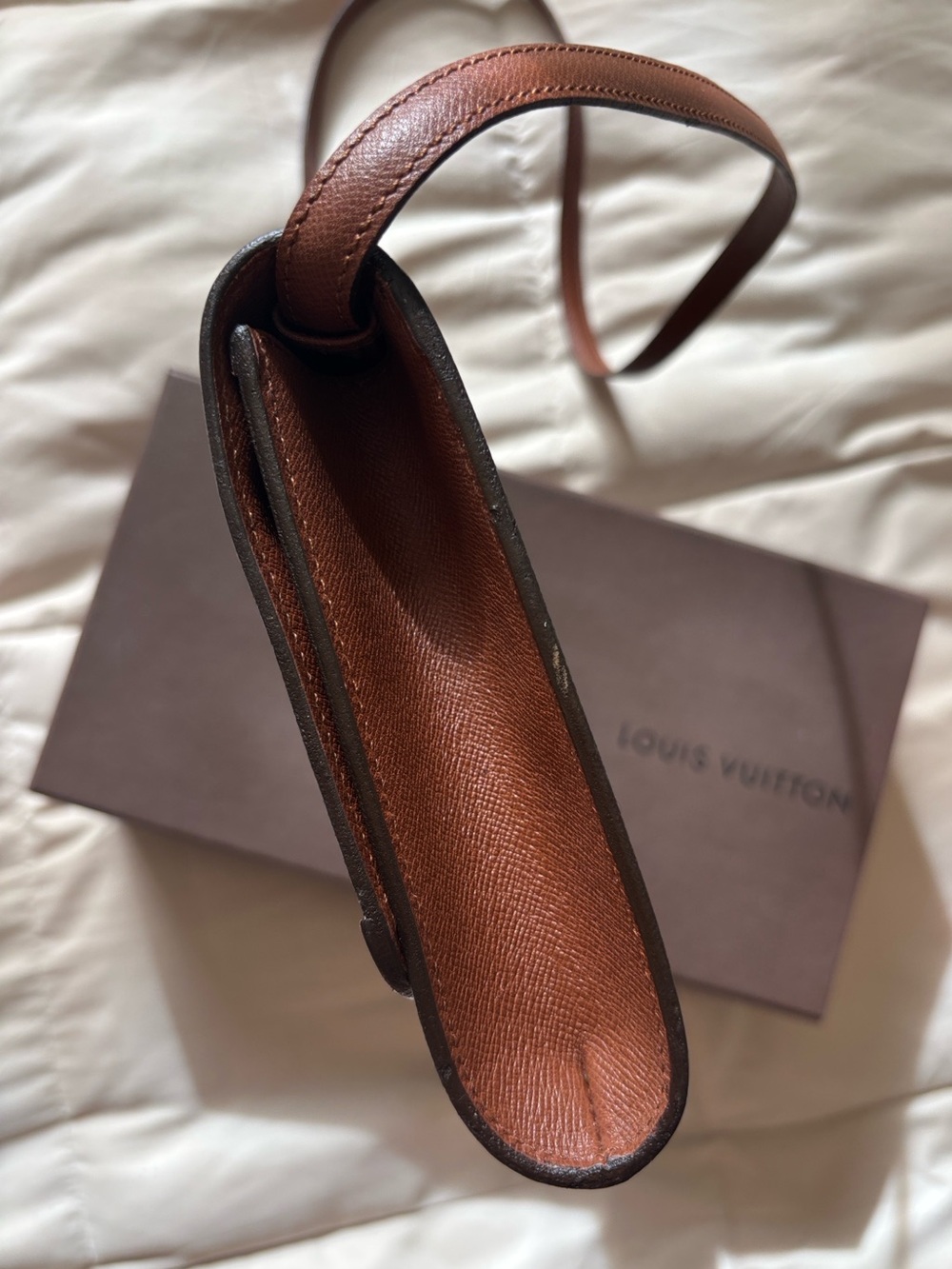 Louis Vuitton Bordeaux Monogram Crossbody Purse Brown Tan Trim Vintage with Box - Picture 12 of 15